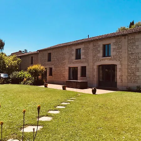 Couette-café Au Boom Coeur - Petit Déjeuner Inclus - En Option Tourtenay