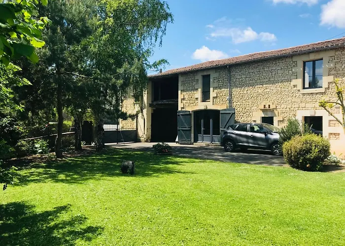 Au Boom Coeur - Petit Déjeuner Inclus - En Option Bed and breakfast 3*