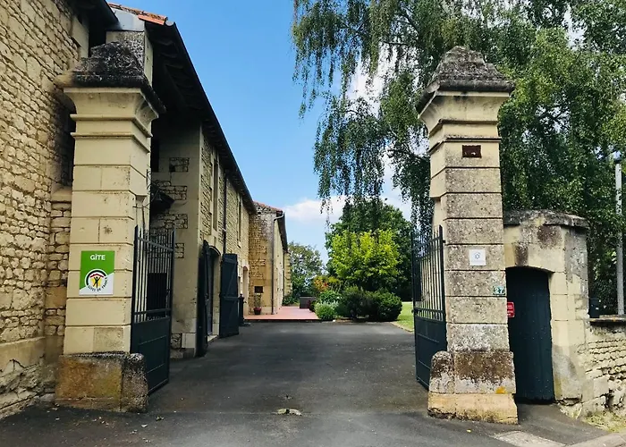 Au Boom Coeur - Petit Déjeuner Inclus - En Option Tourtenay