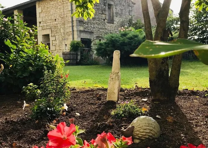 Au Boom Coeur - Petit Déjeuner Inclus - En Option 3* Tourtenay