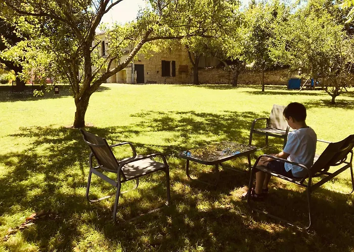 Au Boom Coeur - Petit Déjeuner Inclus - En Option 3* Tourtenay